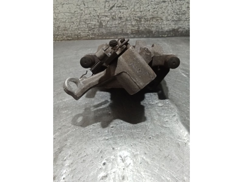 Recambio de pinza freno trasera derecha para saab 9-3 station wagon (e50) 1.9 tid referencia OEM IAM   05