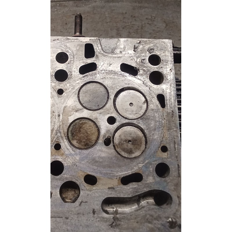 Recambio de culata para volkswagen caddy iv furgoneta/monovolumen (saa, sah) 2.0 tdi referencia OEM IAM 04L103308C DFS 15
