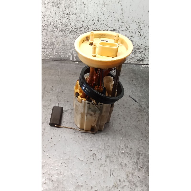 Recambio de bomba combustible para volkswagen caddy iv furgoneta/monovolumen (saa, sah) 2.0 tdi referencia OEM IAM 2K5919050E 05