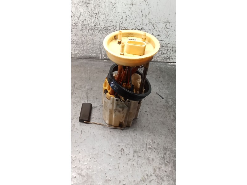 Recambio de bomba combustible para volkswagen caddy iv furgoneta/monovolumen (saa, sah) 2.0 tdi referencia OEM IAM 2K5919050E 05