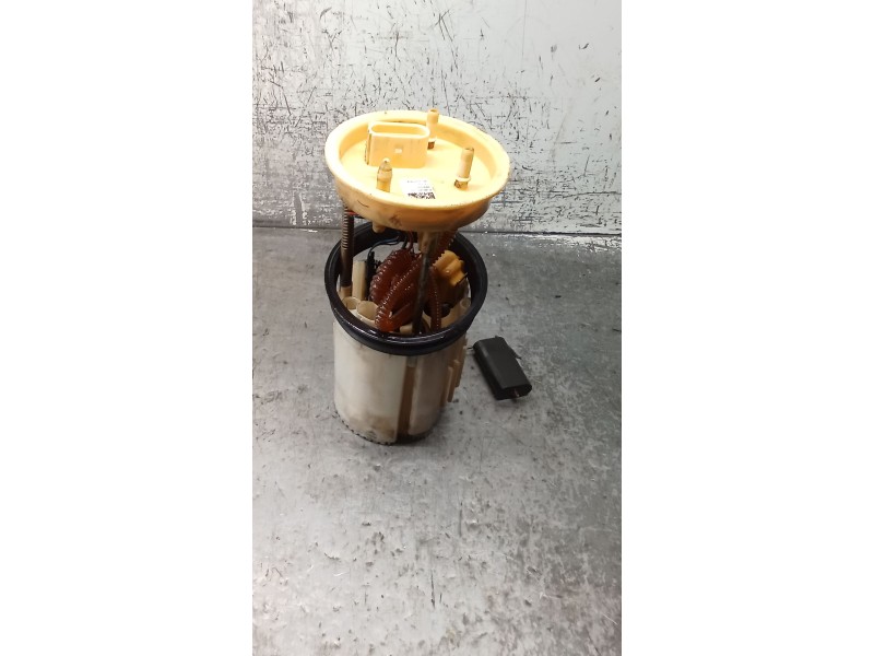 Recambio de bomba combustible para volkswagen caddy iv furgoneta/monovolumen (saa, sah) 2.0 tdi referencia OEM IAM 2K5919050E 05