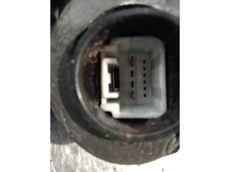 Recambio de motor cierre centralizado trasero derecho para toyota auris luna referencia OEM IAM   