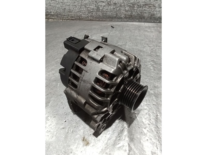 Recambio de alternador para seat ibiza iii (6l1) 1.2 12v referencia OEM IAM 03D903025J 90A 07