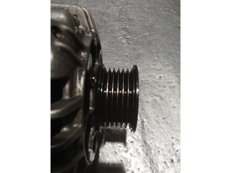 Recambio de alternador para seat ibiza iii (6l1) 1.2 12v referencia OEM IAM 03D903025J 90A 07