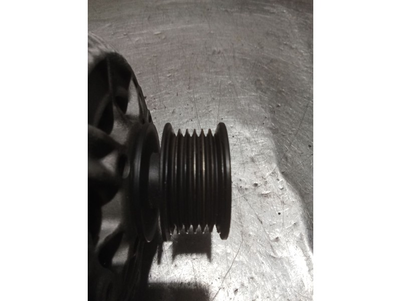 Recambio de alternador para seat toledo i (1l2) 1.9 tdi referencia OEM IAM 439638670  