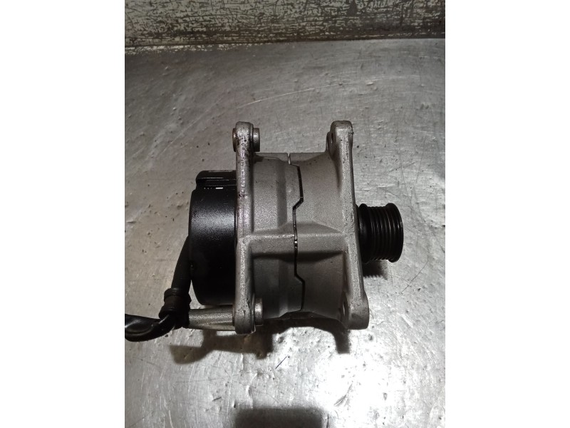Recambio de alternador para seat toledo i (1l2) 1.9 tdi referencia OEM IAM 439638670  