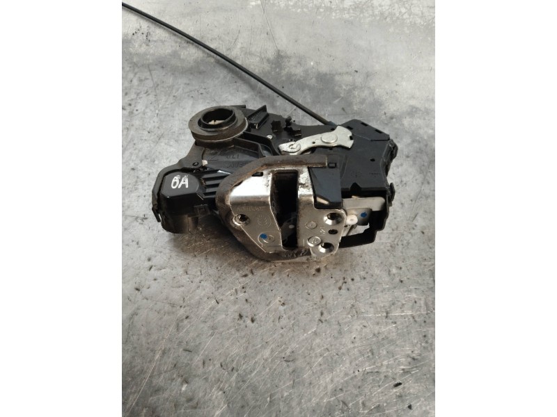 Recambio de motor cierre centralizado delantero izquierdo para toyota auris luna referencia OEM IAM  5P 