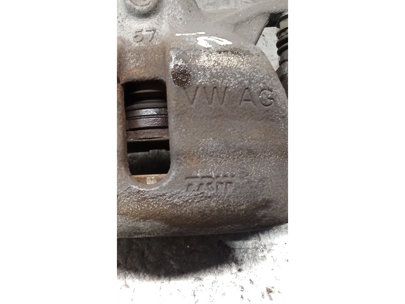 Recambio de pinza freno delantera izquierda para volkswagen caddy iv furgoneta/monovolumen (saa, sah) 2.0 tdi referencia OEM IAM