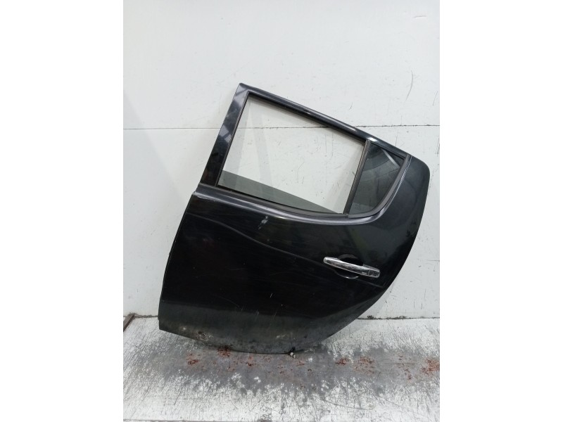 Recambio de puerta trasera izquierda para mitsubishi l200 / triton (ka_t, kb_t) 2.5 di-d 4wd (kb4t) referencia OEM IAM  5P 