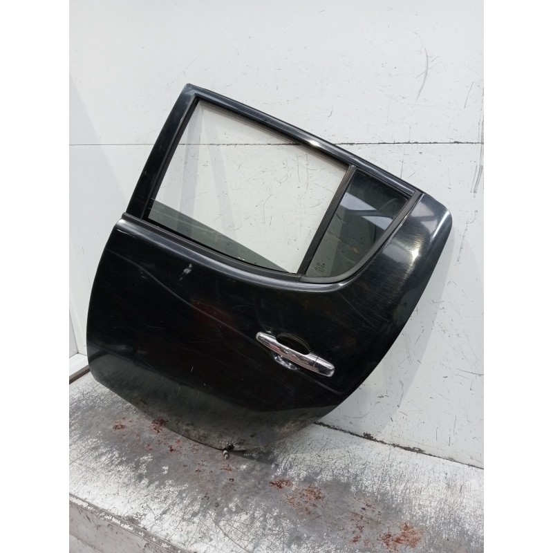 Recambio de puerta trasera izquierda para mitsubishi l200 / triton (ka_t, kb_t) 2.5 di-d 4wd (kb4t) referencia OEM IAM  5P 