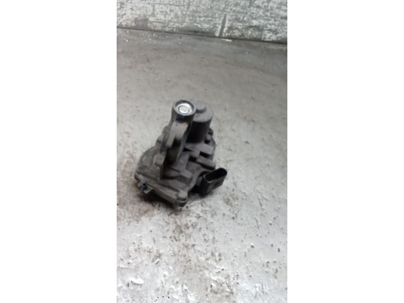 Recambio de valvula egr para volkswagen caddy iv furgoneta/monovolumen (saa, sah) 2.0 tdi referencia OEM IAM 04L131501L  15