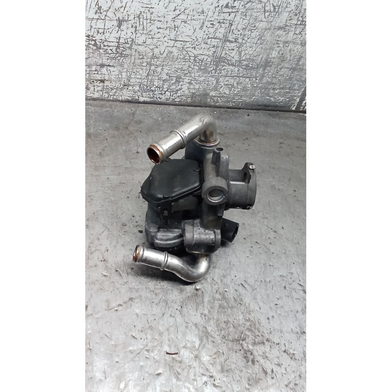 Recambio de valvula egr para volkswagen caddy iv furgoneta/monovolumen (saa, sah) 2.0 tdi referencia OEM IAM 12863701 04L131501R
