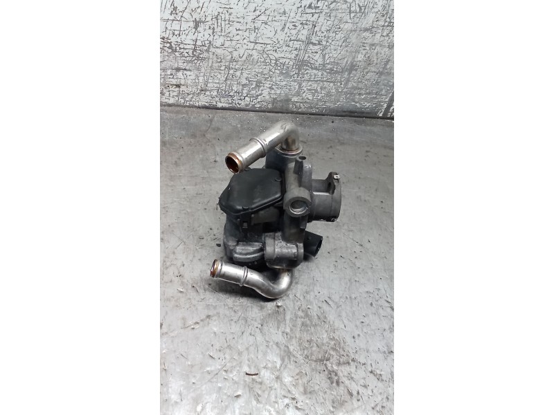Recambio de valvula egr para volkswagen caddy iv furgoneta/monovolumen (saa, sah) 2.0 tdi referencia OEM IAM 12863701 04L131501R
