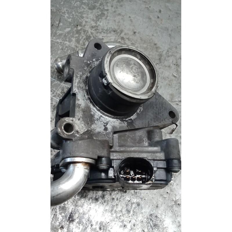 Recambio de valvula egr para volkswagen caddy iv furgoneta/monovolumen (saa, sah) 2.0 tdi referencia OEM IAM 12863701 04L131501R