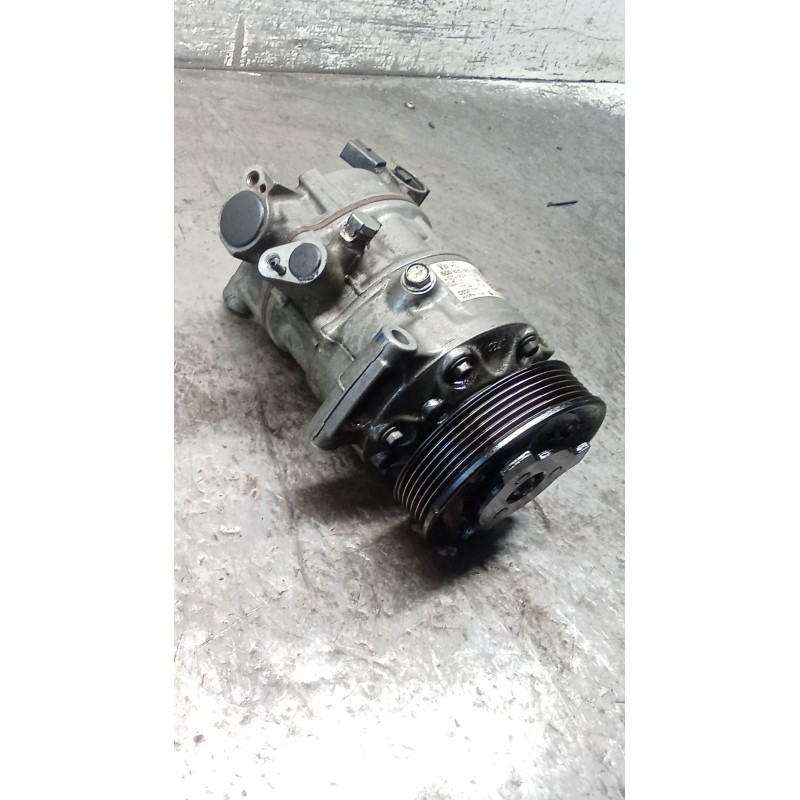 Recambio de compresor aire acondicionado para volkswagen caddy iv furgoneta/monovolumen (saa, sah) 2.0 tdi referencia OEM IAM 5Q