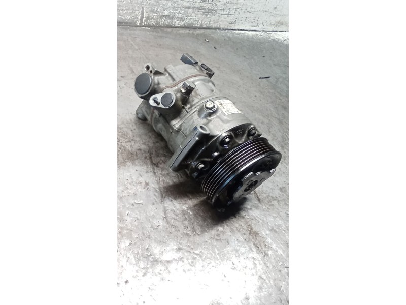 Recambio de compresor aire acondicionado para volkswagen caddy iv furgoneta/monovolumen (saa, sah) 2.0 tdi referencia OEM IAM 5Q