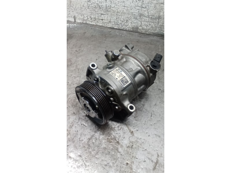 Recambio de compresor aire acondicionado para volkswagen caddy iv furgoneta/monovolumen (saa, sah) 2.0 tdi referencia OEM IAM 5Q