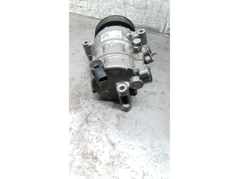 Recambio de compresor aire acondicionado para volkswagen caddy iv furgoneta/monovolumen (saa, sah) 2.0 tdi referencia OEM IAM 5Q