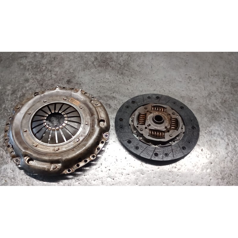 Recambio de kit embrague para volkswagen caddy iv furgoneta/monovolumen (saa, sah) 2.0 tdi referencia OEM IAM 03L141016J 03L1410