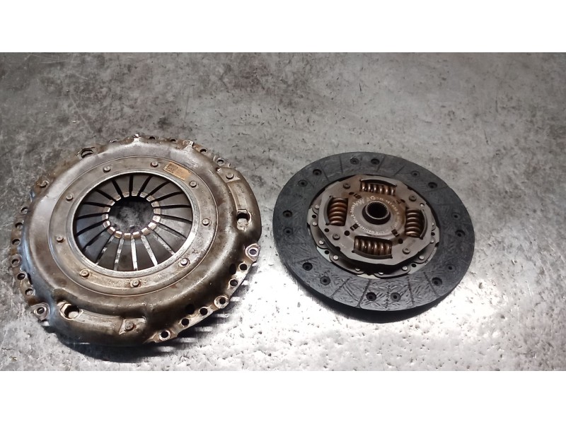 Recambio de kit embrague para volkswagen caddy iv furgoneta/monovolumen (saa, sah) 2.0 tdi referencia OEM IAM 03L141016J 03L1410