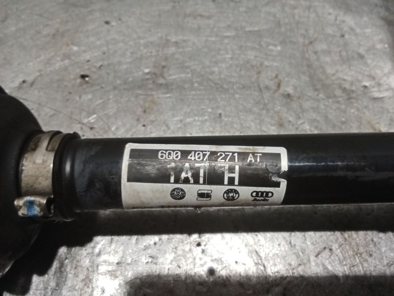 Recambio de transmision delantera izquierda para seat ibiza iii (6l1) 1.2 12v referencia OEM IAM 6Q0407271AT  07