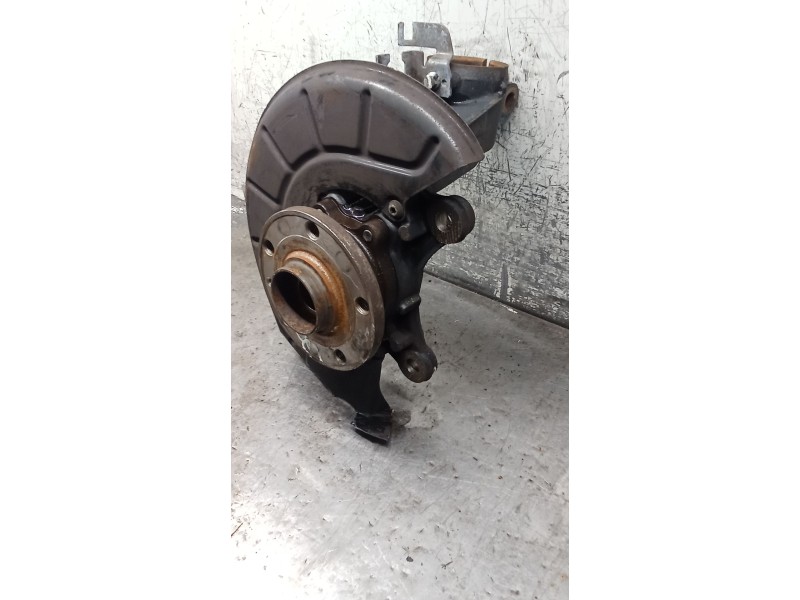 Recambio de mangueta delantera derecha para volkswagen caddy iv furgoneta/monovolumen (saa, sah) 2.0 tdi referencia OEM IAM   15