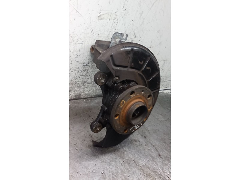 Recambio de mangueta delantera izquierda para volkswagen caddy iv furgoneta/monovolumen (saa, sah) 2.0 tdi referencia OEM IAM   