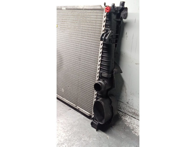 Recambio de radiador agua para mercedes-benz clase s (w220) berlina 500 (220.075) referencia OEM IAM A2205000903 A2205002304 98