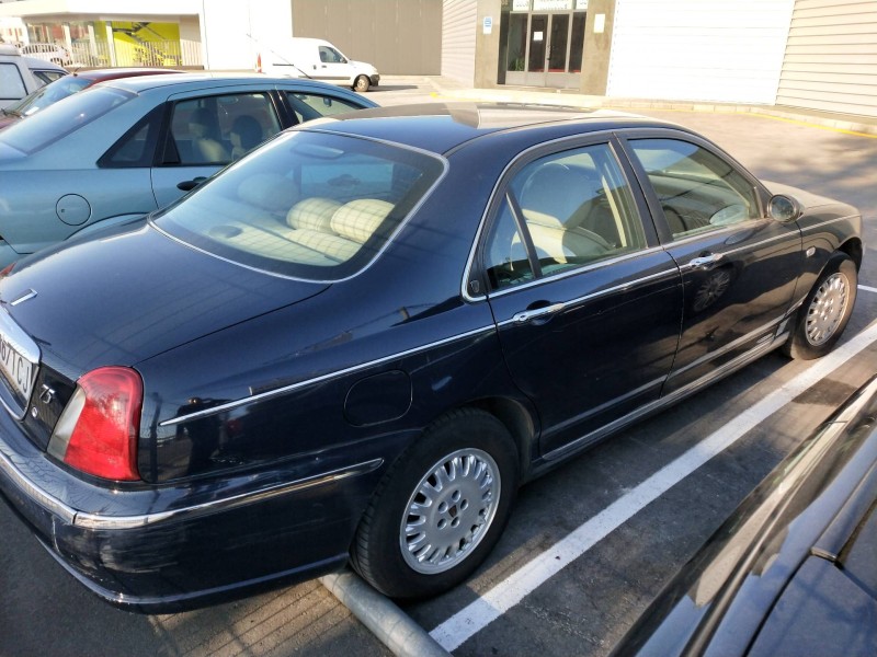 mg rover serie 75 (rj) del año 2000