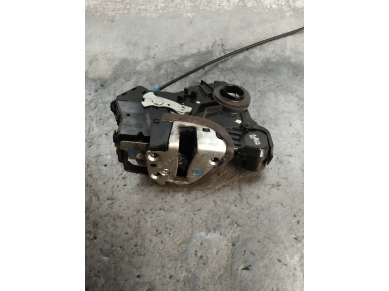 Recambio de motor cierre centralizado delantero derecho para toyota auris luna referencia OEM IAM  5P 
