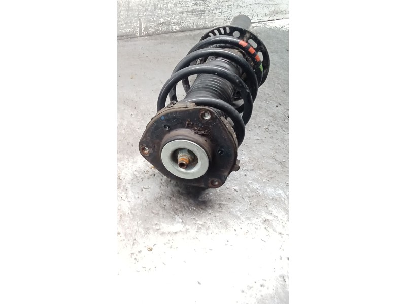 Recambio de amortiguador delantero izquierdo para volkswagen caddy iv furgoneta/monovolumen (saa, sah) 2.0 tdi referencia OEM IA
