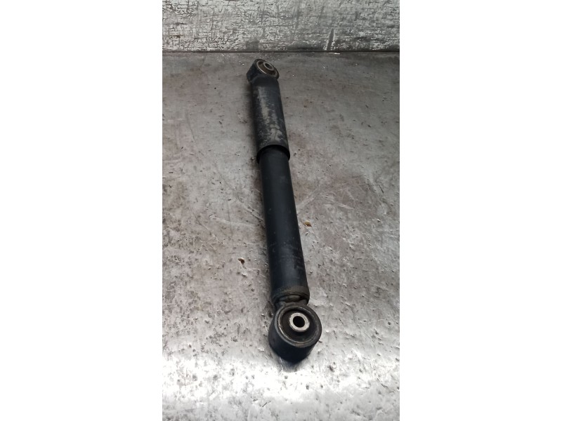 Recambio de amortiguador trasero derecho para volkswagen caddy iv furgoneta/monovolumen (saa, sah) 2.0 tdi referencia OEM IAM 2K
