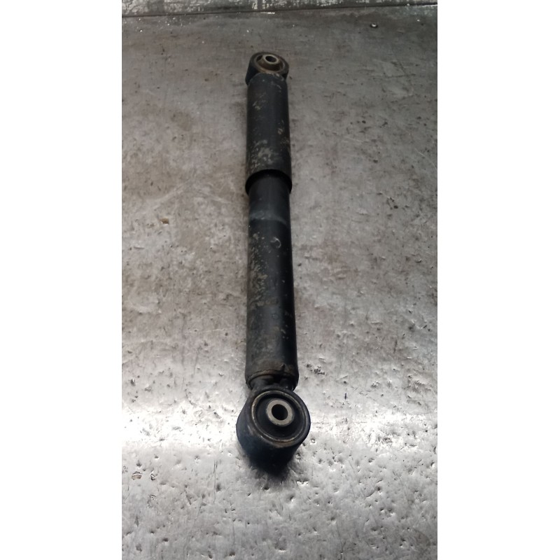 Recambio de amortiguador trasero izquierdo para volkswagen caddy iv furgoneta/monovolumen (saa, sah) 2.0 tdi referencia OEM IAM 