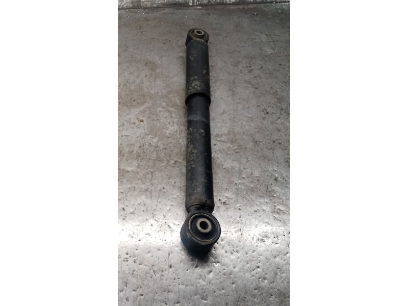Recambio de amortiguador trasero izquierdo para volkswagen caddy iv furgoneta/monovolumen (saa, sah) 2.0 tdi referencia OEM IAM 