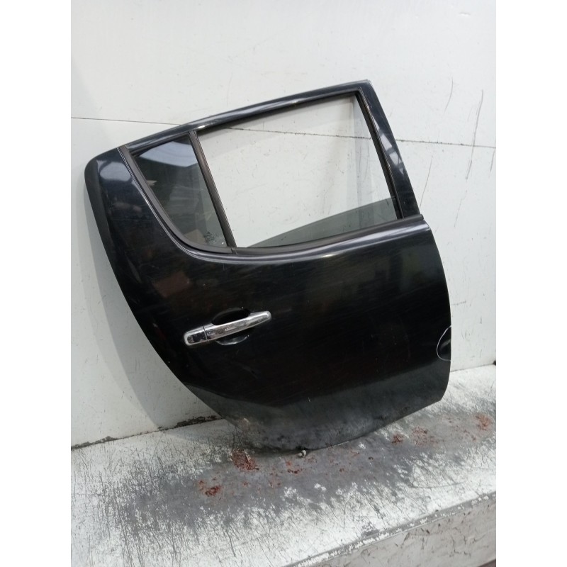 Recambio de puerta trasera derecha para mitsubishi l200 / triton (ka_t, kb_t) 2.5 di-d 4wd (kb4t) referencia OEM IAM  5P 
