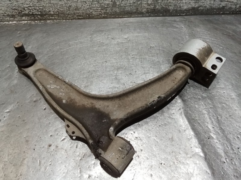 Recambio de brazo suspension inferior delantero derecho para saab 9-3 station wagon (e50) 1.9 tid referencia OEM IAM   05