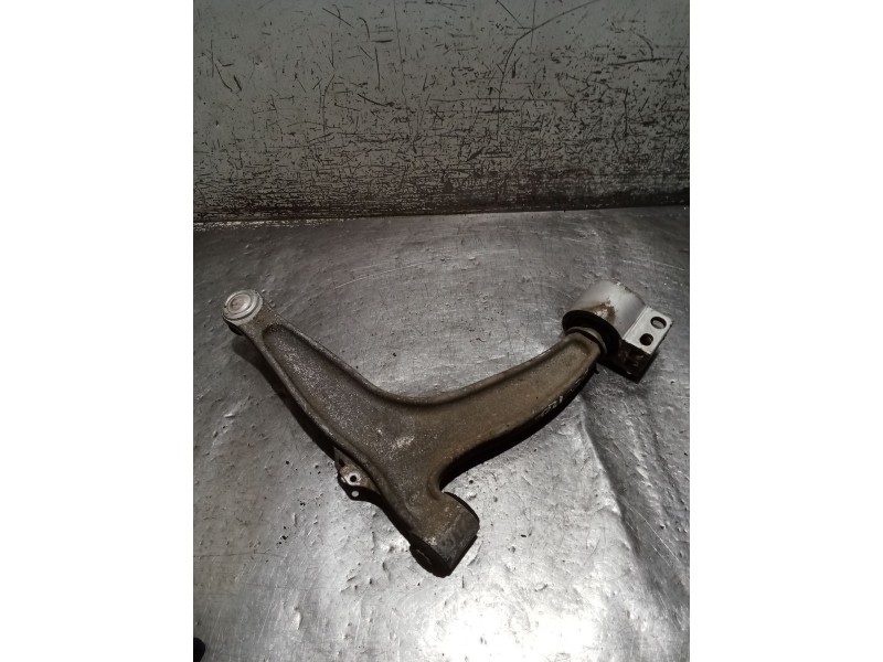 Recambio de brazo suspension inferior delantero izquierdo para saab 9-3 station wagon (e50) 1.9 tid referencia OEM IAM   05