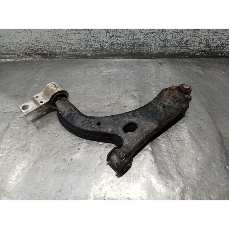 Recambio de brazo suspension inferior delantero derecho para ford fiesta v (jh_, jd_) 1.6 16v referencia OEM IAM   02