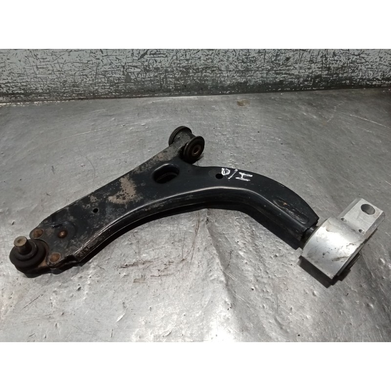 Recambio de brazo suspension inferior delantero izquierdo para ford fiesta v (jh_, jd_) 1.6 16v referencia OEM IAM   02
