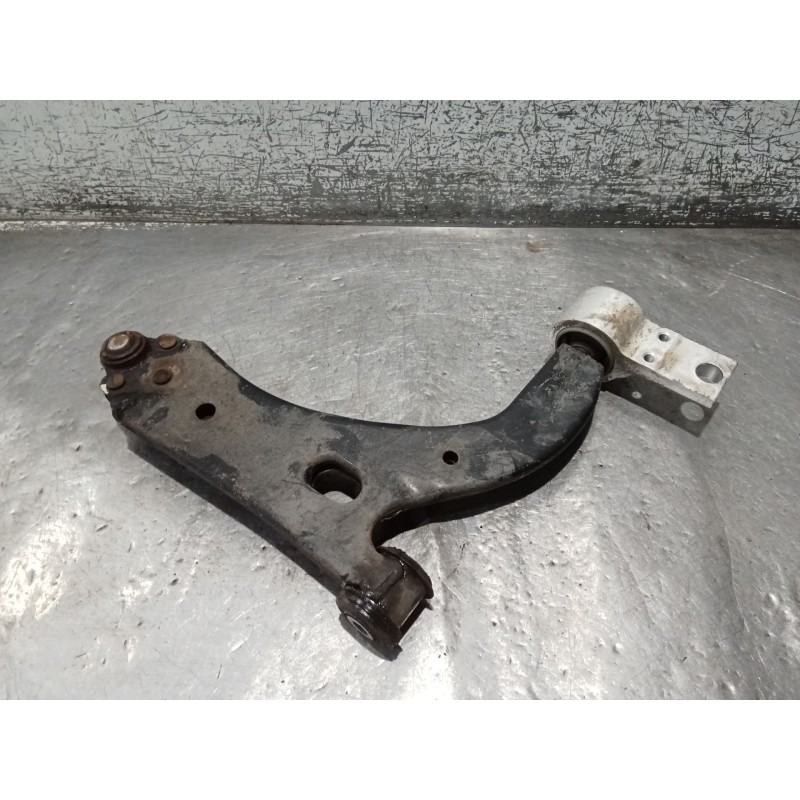 Recambio de brazo suspension inferior delantero izquierdo para ford fiesta v (jh_, jd_) 1.6 16v referencia OEM IAM   02