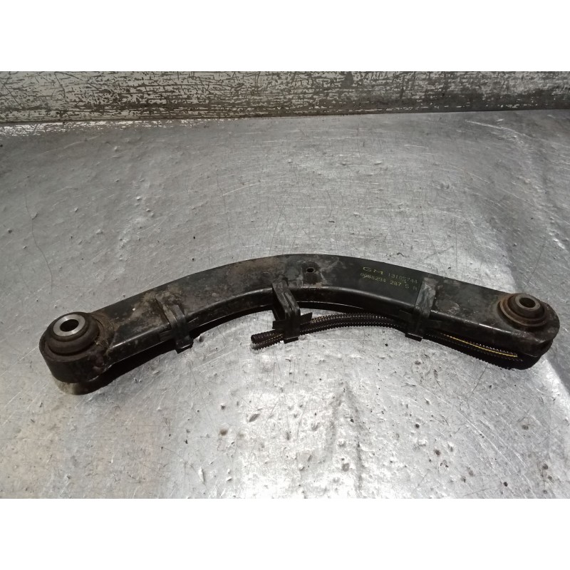 Recambio de brazo suspension superior trasero izquierdo para saab 9-3 station wagon (e50) 1.9 tid referencia OEM IAM 13105744  0