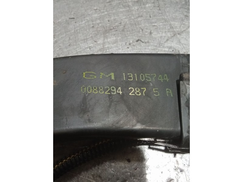 Recambio de brazo suspension superior trasero izquierdo para saab 9-3 station wagon (e50) 1.9 tid referencia OEM IAM 13105744  0