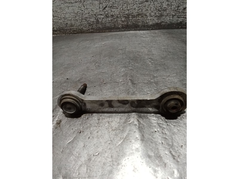 Recambio de brazo suspension inferior trasero derecho para saab 9-3 station wagon (e50) 1.9 tid referencia OEM IAM  05 ANTERIOR