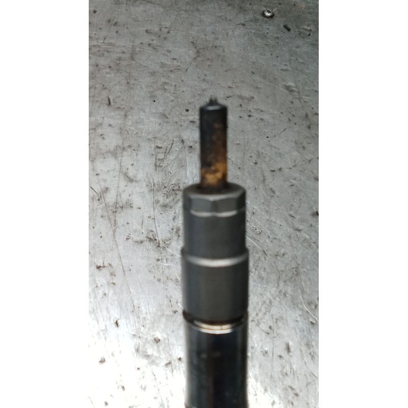 Recambio de inyector para volkswagen caddy iv furgoneta/monovolumen (saa, sah) 2.0 tdi referencia OEM IAM 0445110469 04L130277AC