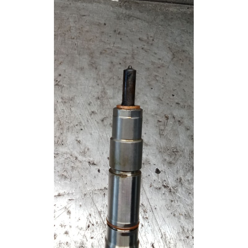 Recambio de inyector para volkswagen caddy iv furgoneta/monovolumen (saa, sah) 2.0 tdi referencia OEM IAM 0445110469 04L130277AC