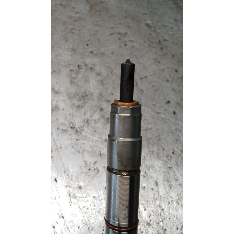 Recambio de inyector para volkswagen caddy iv furgoneta/monovolumen (saa, sah) 2.0 tdi referencia OEM IAM 0445110469 04L130277AC