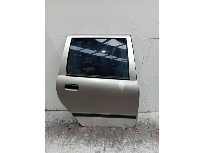 Recambio de puerta trasera derecha para fiat punto (176_) 1.7 td referencia OEM IAM  5P 