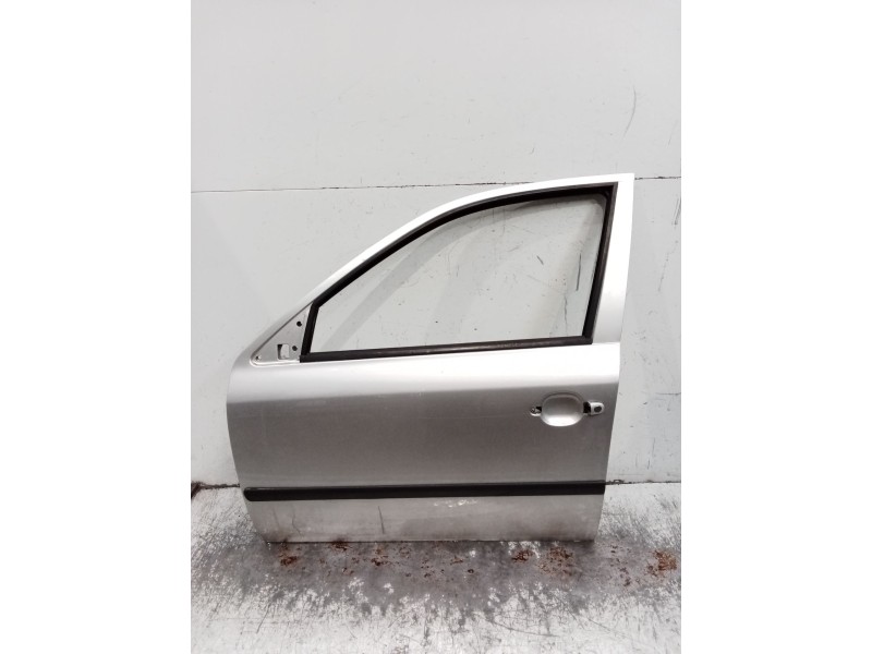 Recambio de puerta delantera izquierda para skoda octavia i (1u2) 1.9 tdi referencia OEM IAM  5P 