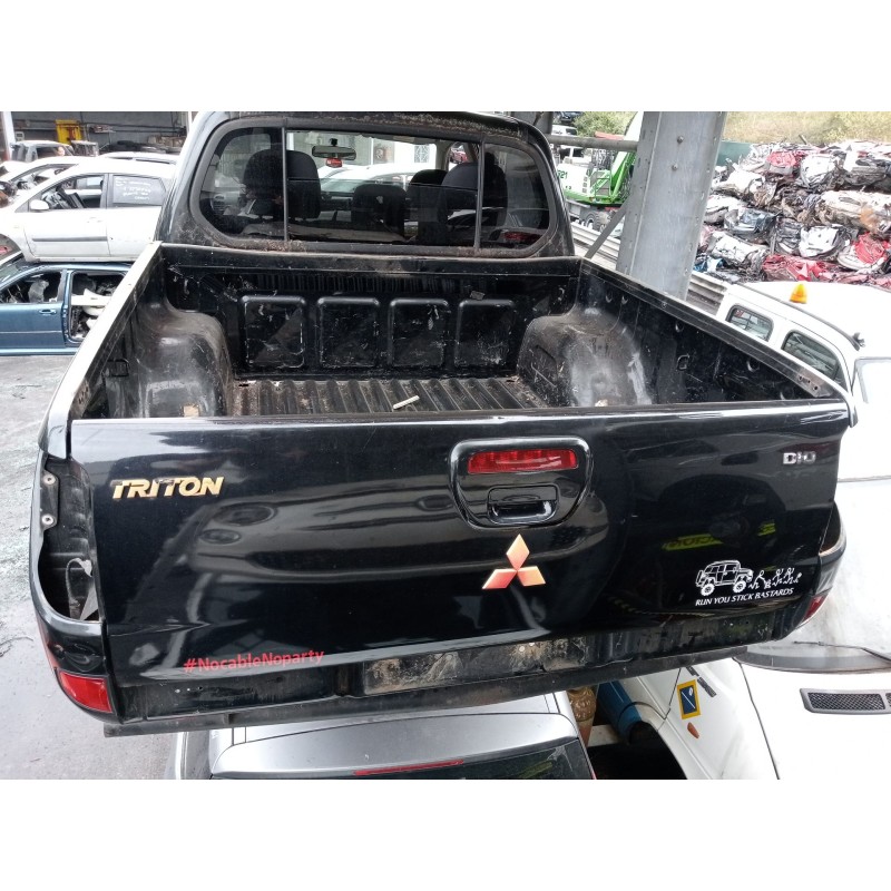 Recambio de caja trasera para mitsubishi l200 / triton (ka_t, kb_t) 2.5 di-d 4wd (kb4t) referencia OEM IAM   