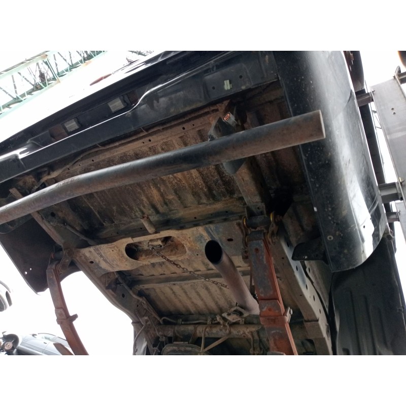 Recambio de caja trasera para mitsubishi l200 / triton (ka_t, kb_t) 2.5 di-d 4wd (kb4t) referencia OEM IAM   